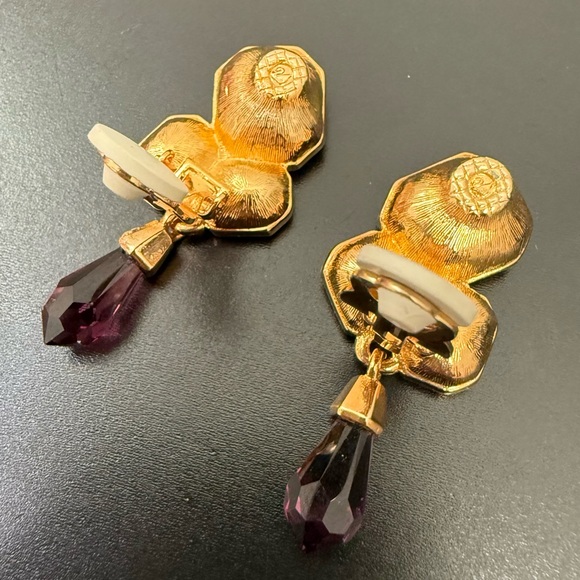 Vintage SWAROVSKI Swan Signed Multicolored Crystal Geometric Teardrop Earrings - Picture 6 of 14